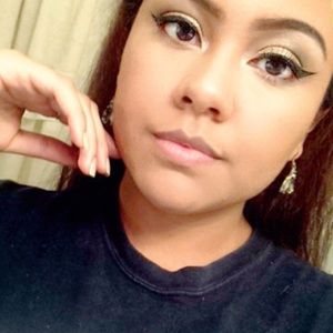 Meet your Posher, Betsaida