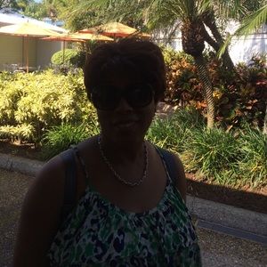Meet your Posher, Dianne