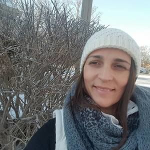 Meet your Posher, Doina