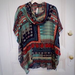 🎀Tribal print turtleneck poncho
