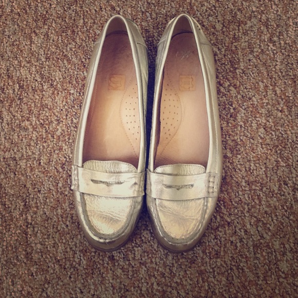 Gold Loafers Like New Sz9