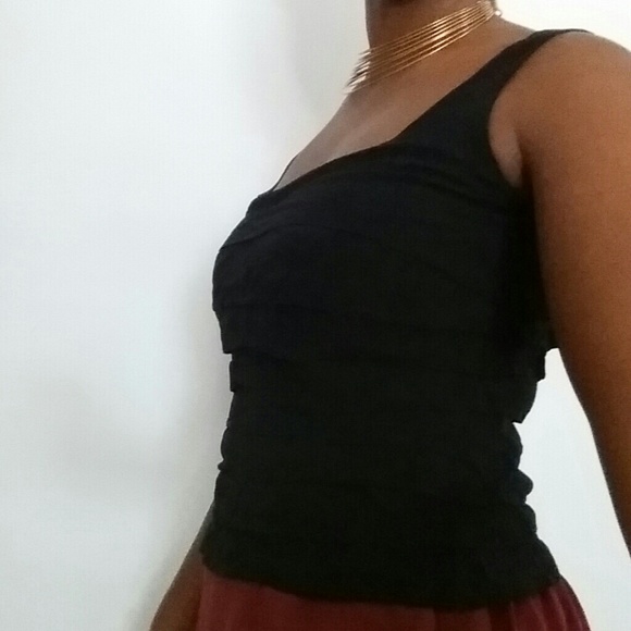 Banana Republic silk ruffled top - Picture 2 of 3