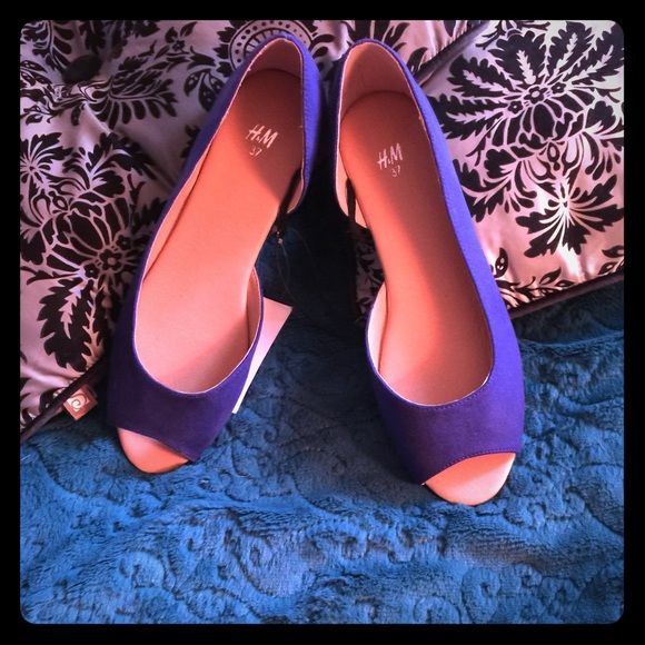 H&M blue flats NEW
