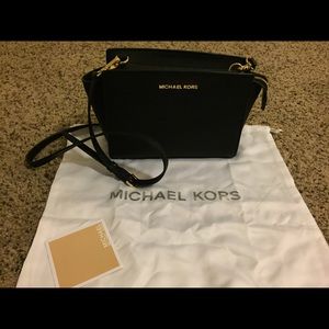 Michael Kors Small Black Selma Purse