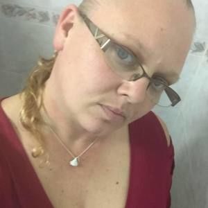 Meet your Posher, Yolanda