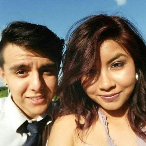 Meet your Posher, Iris - Picture 1 of 1