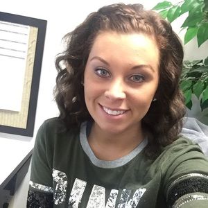 Meet your Posher, Jessica