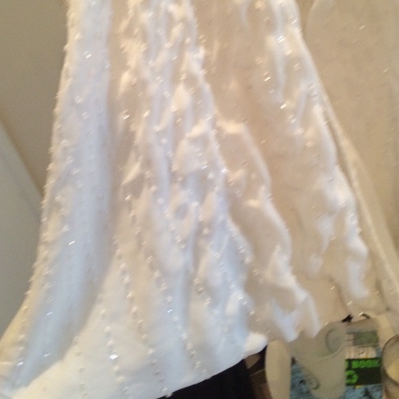 Guess super cute going out surplice top - Picture 2 of 4