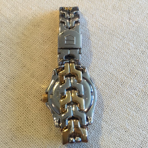 SOLD♥️ Solid 18 K and stainless steel Tag Heuer Watch - Picture 2 of 4