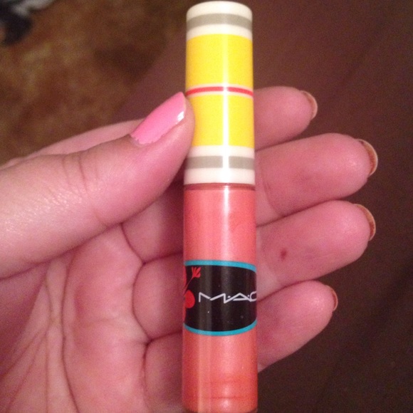 Mac lipglass LE strange potion NWOB surf baby