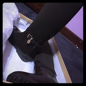Michael Kors Rainboots