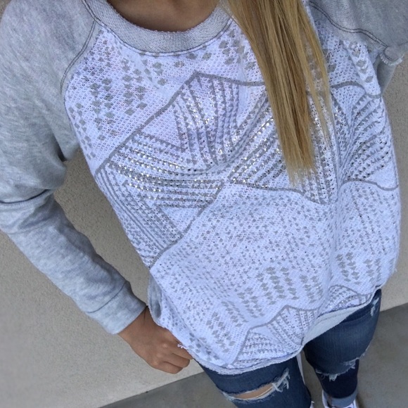 Tops - Cute Geo Print Front Knit Sweatshirt/Sweater