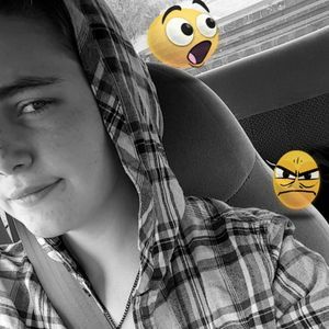 Meet your Posher, Kylee