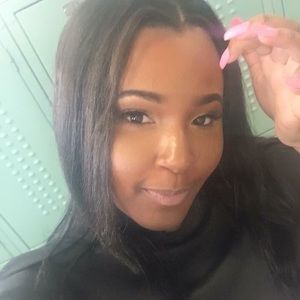 Meet your Posher, Tori