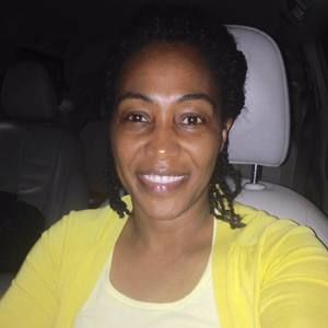 Meet your Posher, Monica