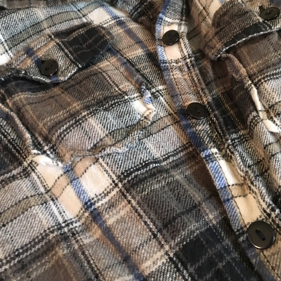 SOLD - Flannel - Picture 3 of 3