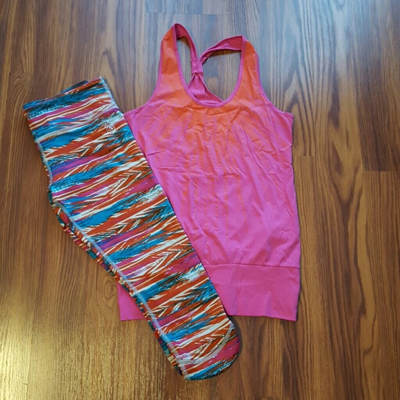 Bundle for j3nn8 2 tops + outfit !
