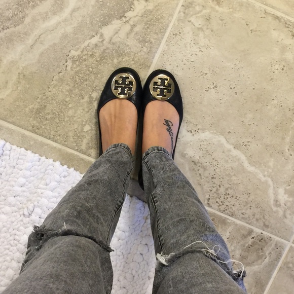 Tory Burch Shoes - ❤️Tory Burch Reva Flats❤️