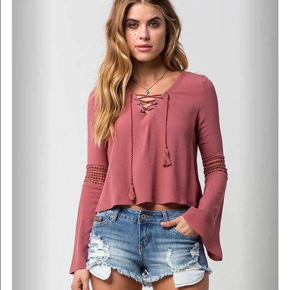 Full Tilt Tops - Pink Full Tilt bell sleeve shirt