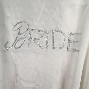 VS Bride robe