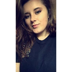 Meet your Posher, Alexus