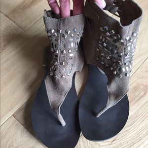 Steve Madden suede, gladiator sandals