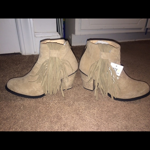 Brand New tan booties with fringe detail! - Picture 2 of 4