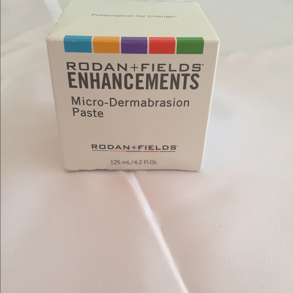 Rodan and Fields microdermabrasion paste