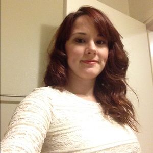 Meet your Posher, Pamela