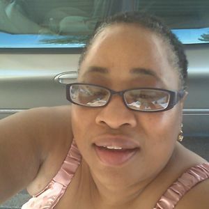 Meet your Posher, Valerie