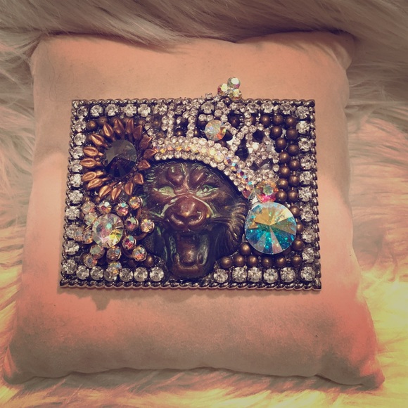 Lion King Swarvoski handmade vintage belt buckle main image 4