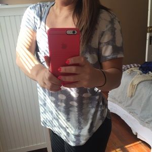 Lululemon loose fitting tee