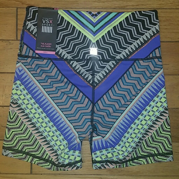 Victoria Secret The Player Run Shorts - Picture 2 of 3