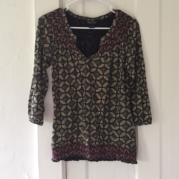 Quarter lengthy lucky brand t shirt.