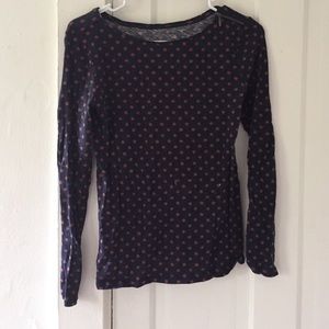 Blue and brown polka dot t shirt.