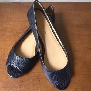 Blue open toed flats