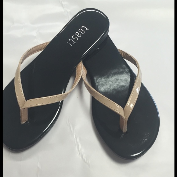 Toast Shoes - LAST ONE Nude tan beige sandals flip flops