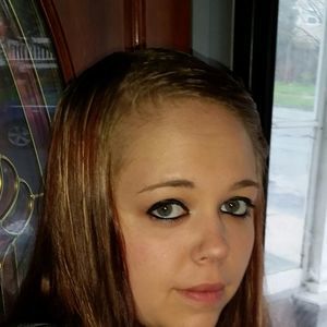 Meet your Posher, Destinee