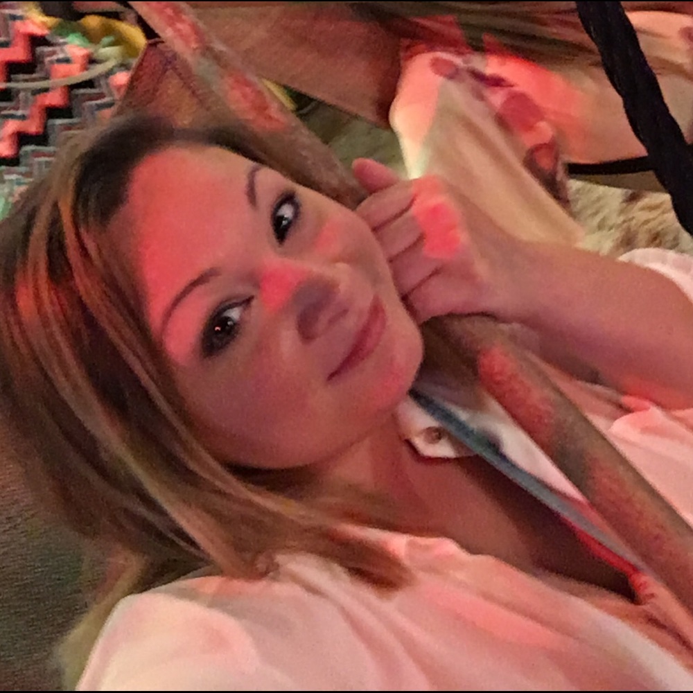 Meet your Posher, Samantha