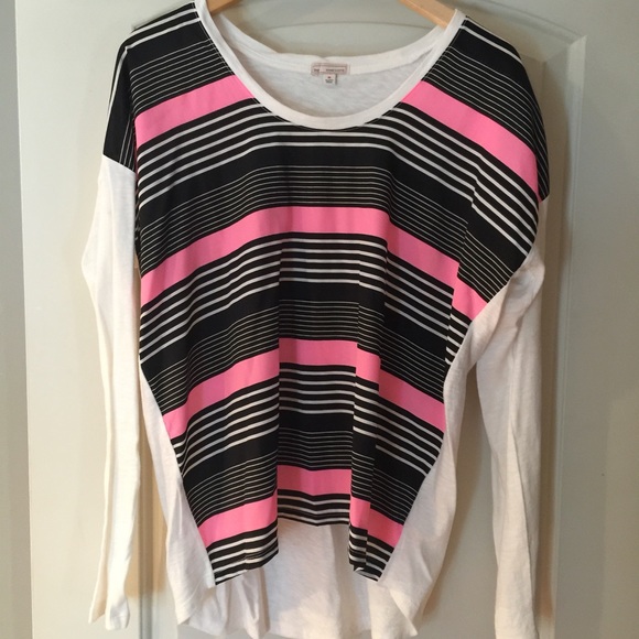 Gap shirt