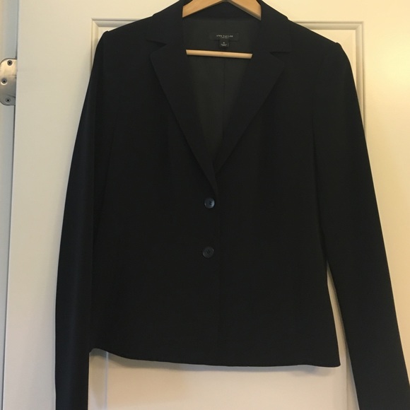 Ann Taylor black blazer