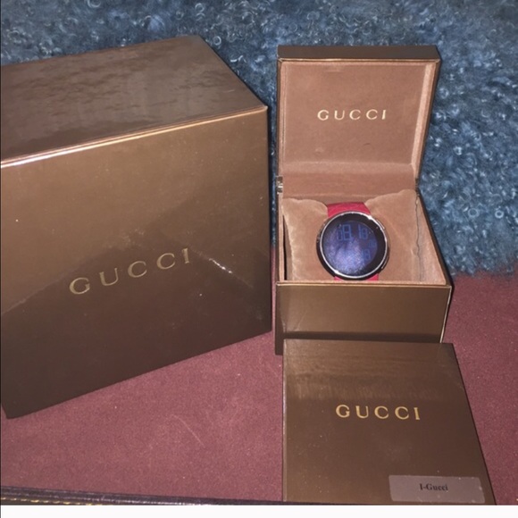 Men Gucci watch