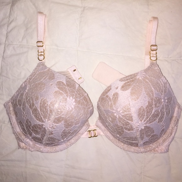 Victoria's Secret Very Sexy Push-Up 32D Nude Lace