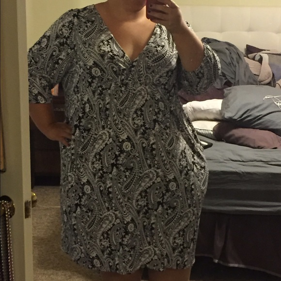 Surplice paisley print dress from the Avenue 26/28