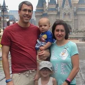 Meet your Posher, Elise