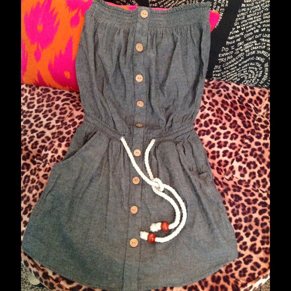 Denim strapless draw string dress size small 🎯🚨SOLD🚨🚨🎯no longer available!