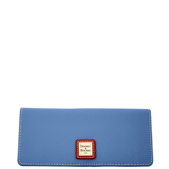 Dooney and Bourke wallet