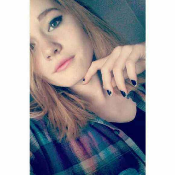 Meet your Posher, Brianne