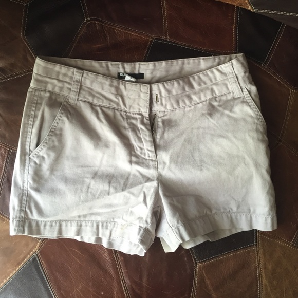 BDG size 0 shorts.