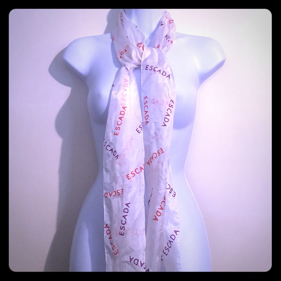 Foulard Carré Escada En Soie 100% - Motif Géométrique Multicolore - Occasion Bon état (taches)